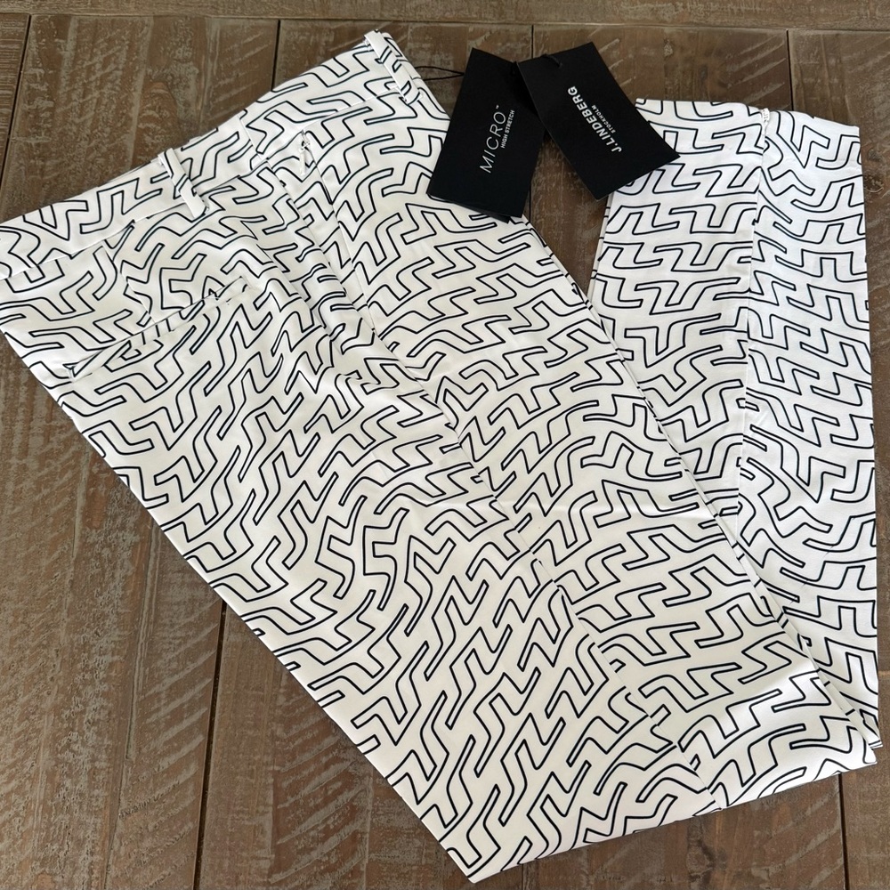 NWT J.Lindeberg Pia Golf Pant Sz 26 White Outline Bridge Swirl Navy Blue